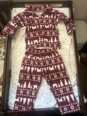 infant Burgundy Polar Bear Holiday Pajama Set